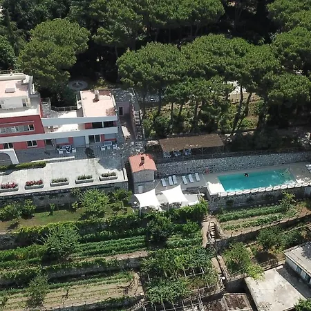 Sleeps 12 With Air Con Torca